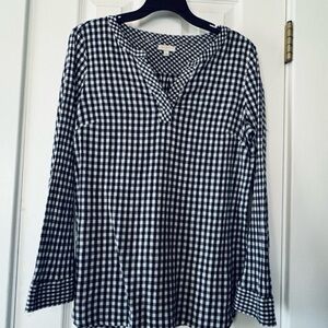 Talbots Black & White Gingham Blouse Womens Size Medium V-neck 100% Cotton